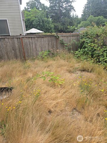 942 G St SW, Tumwater, WA 98512