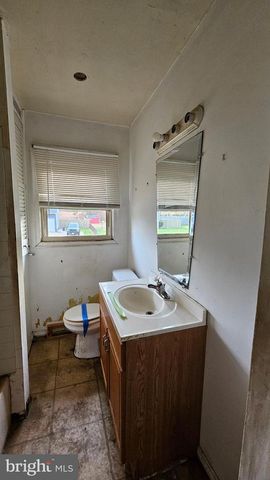 1500 VENUS DR, Vineland, NJ 08360