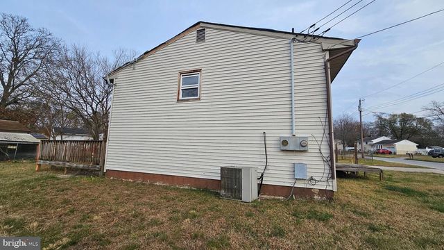 1500 VENUS DR, Vineland, NJ 08360