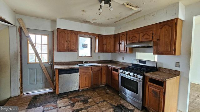 1500 VENUS DR, Vineland, NJ 08360