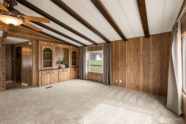 2119 S 252nd Street, Des Moines, WA 98198