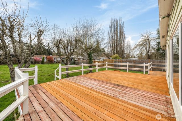 2119 S 252nd Street, Des Moines, WA 98198