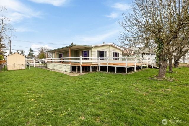 2119 S 252nd Street, Des Moines, WA 98198