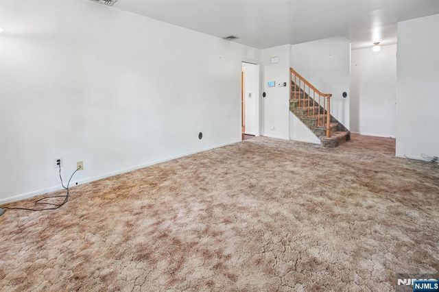 107 Roland Street, Park Ridge, NJ 07656