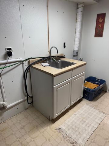 1807 Brookside Drive, Albert Lea, MN 56007