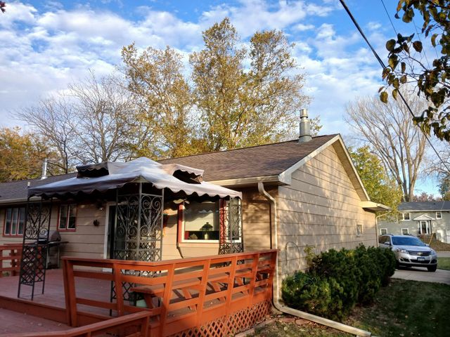 1807 Brookside Drive, Albert Lea, MN 56007