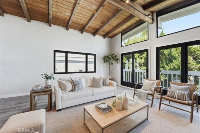 1610 Carver, Redondo Beach, CA 90278