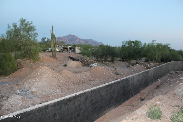 4905 N DELAWARE Drive 100-11-032D, Apache Junction, AZ 85120