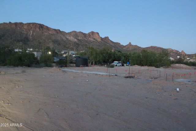 4905 N DELAWARE Drive 100-11-032D, Apache Junction, AZ 85120