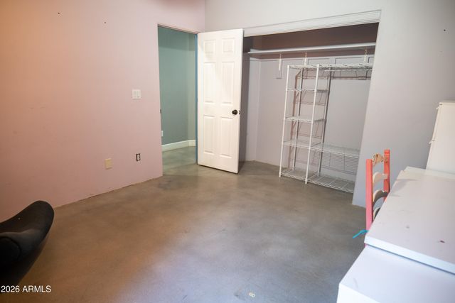 42812 N 22ND Street, New River, AZ 85087