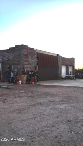 42812 N 22ND Street, New River, AZ 85087