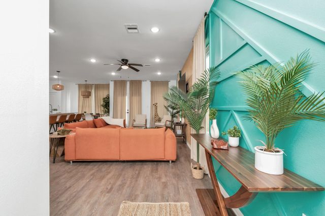 3127 Bolt Street, Houston, TX 77051