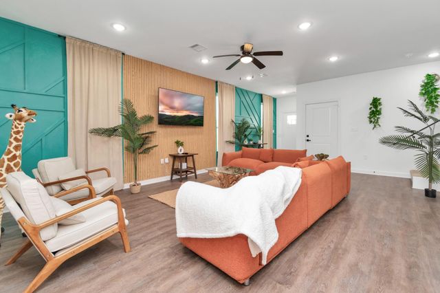 3127 Bolt Street, Houston, TX 77051