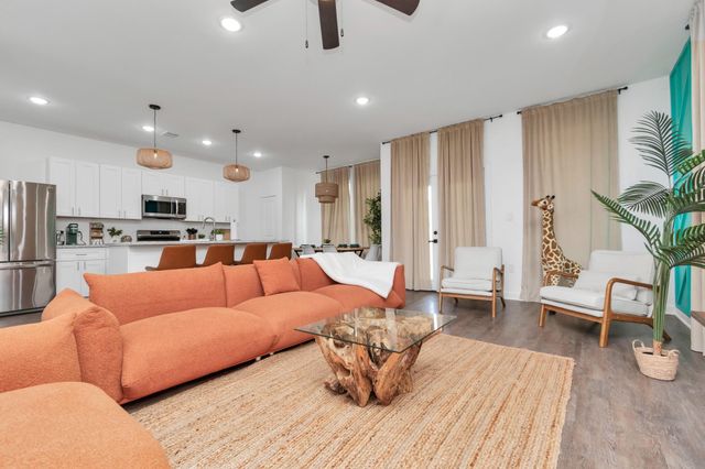 3127 Bolt Street, Houston, TX 77051