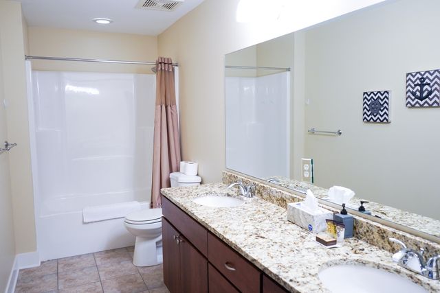 530 Miller Drive 309, Grand Haven City, MI 49417