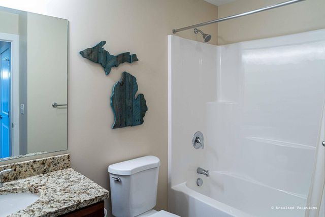 530 Miller Drive 309, Grand Haven City, MI 49417