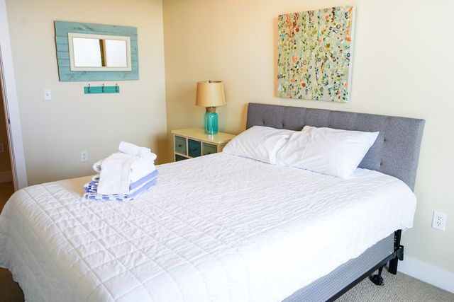 530 Miller Drive 309, Grand Haven City, MI 49417