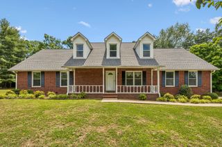8426 Stewarts Bend Dr, Murfreesboro, TN 37129