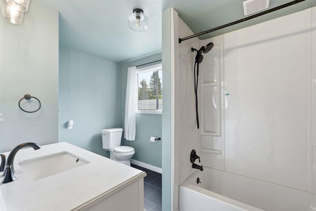 3807 E 26th Ave, Spokane, WA 99223