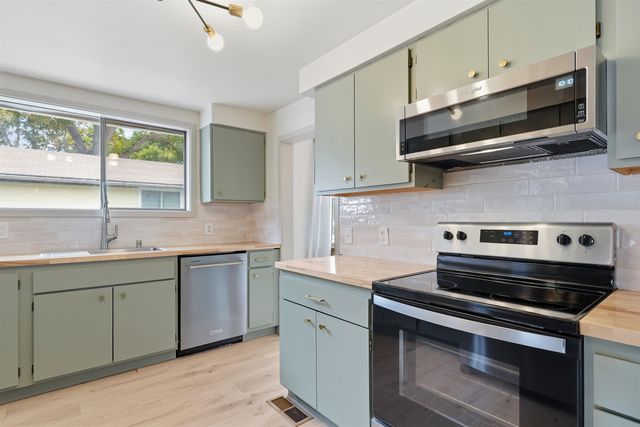 3807 E 26th Ave, Spokane, WA 99223