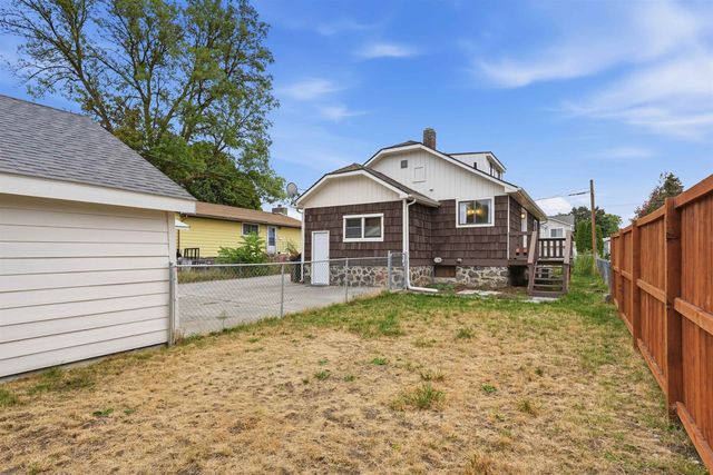 3807 E 26th Ave, Spokane, WA 99223