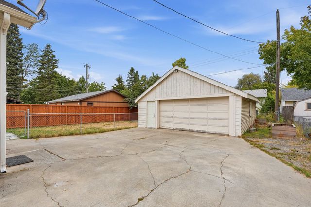 3807 E 26th Ave, Spokane, WA 99223