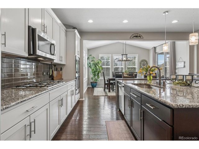 21470 E Union Dr, Aurora, CO 80015