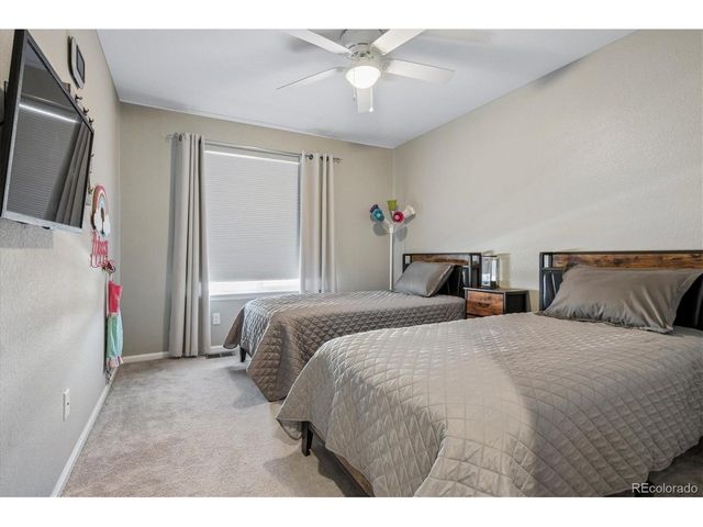 21470 E Union Dr, Aurora, CO 80015