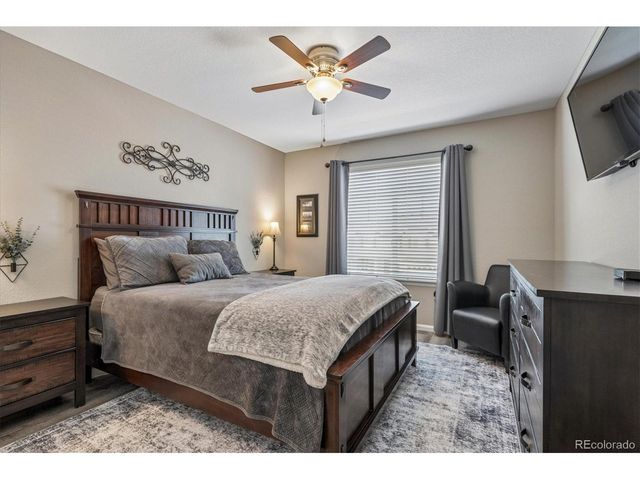 21470 E Union Dr, Aurora, CO 80015