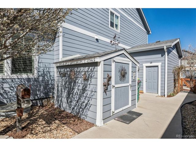 21470 E Union Dr, Aurora, CO 80015