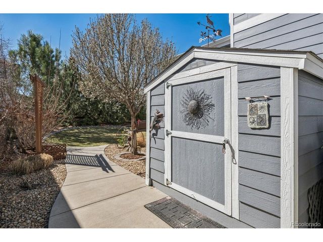 21470 E Union Dr, Aurora, CO 80015