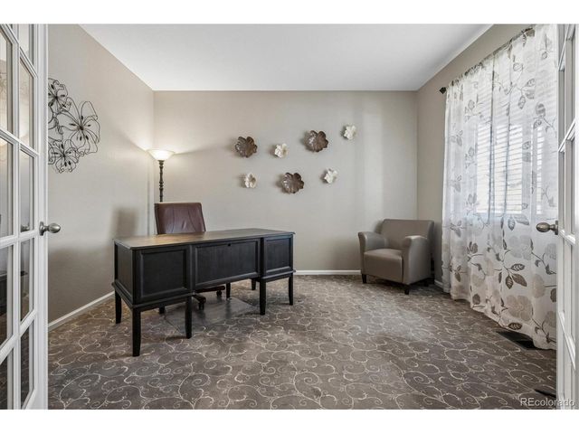 21470 E Union Dr, Aurora, CO 80015