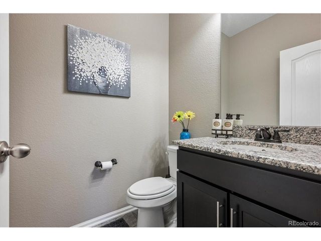 21470 E Union Dr, Aurora, CO 80015