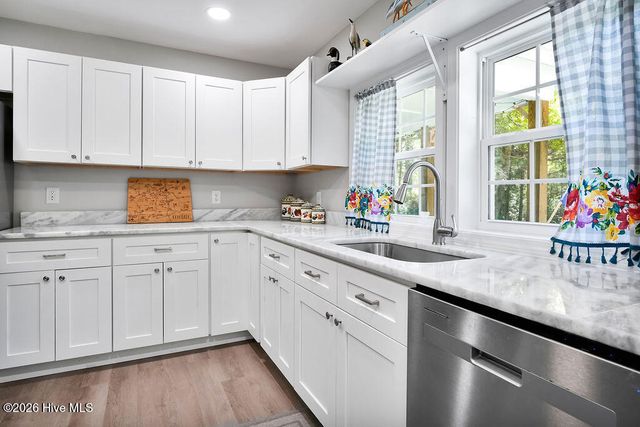 2600 Midway Road SE, Bolivia, NC 28422