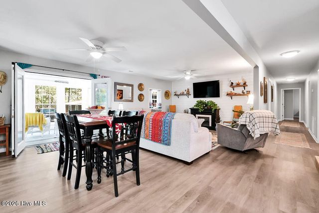 2600 Midway Road SE, Bolivia, NC 28422