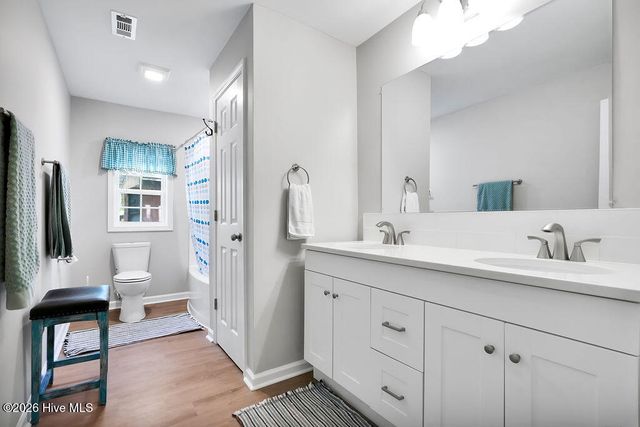 2600 Midway Road SE, Bolivia, NC 28422