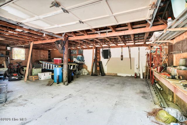 2600 Midway Road SE, Bolivia, NC 28422