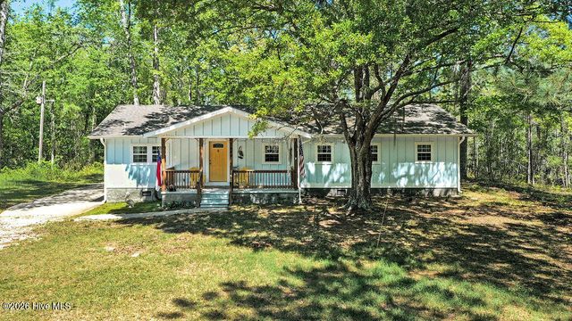 2600 Midway Road SE, Bolivia, NC 28422