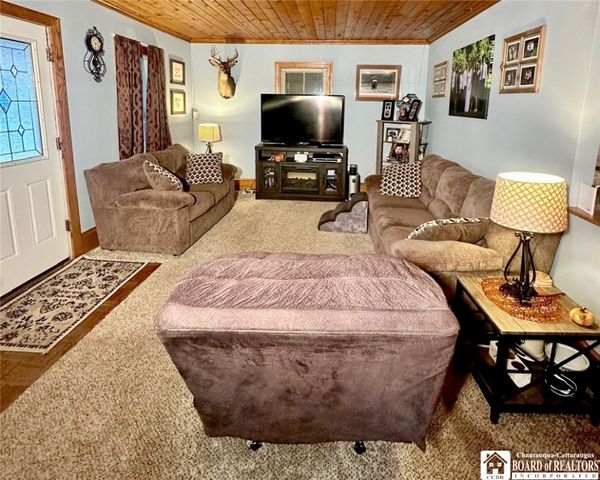 74 East Everett Street, Ellicott, NY 14733