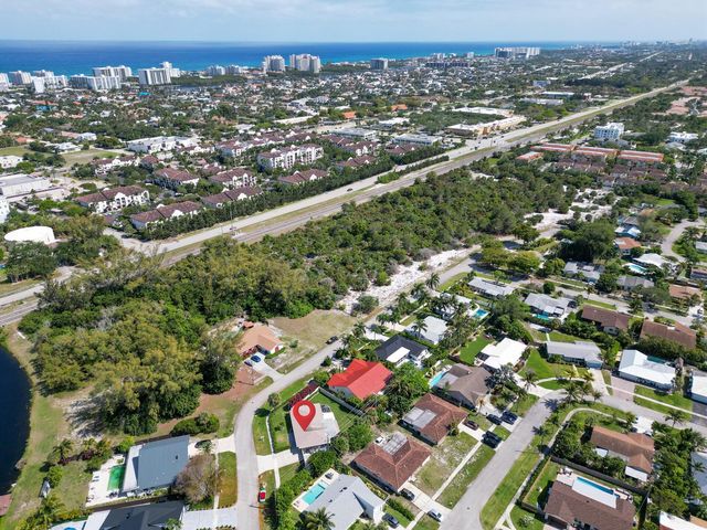 8099 Santa Fe Trail, Boca Raton, FL 33487