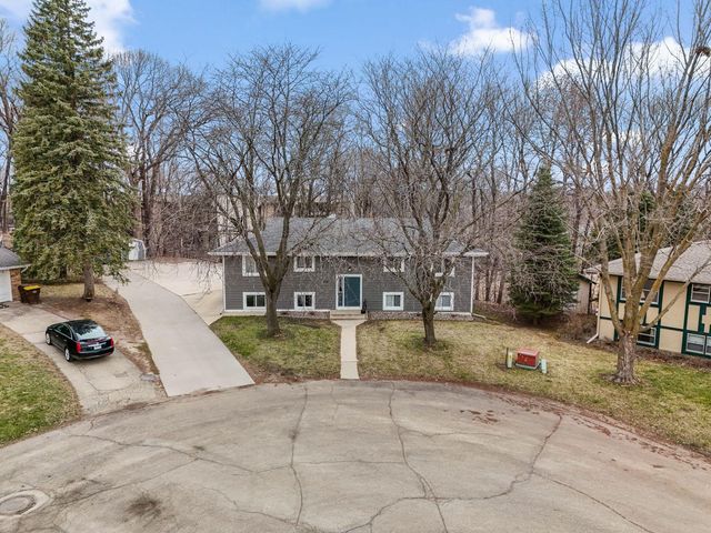 4784 Tacoma Circle SE, Prior Lake, MN 55372