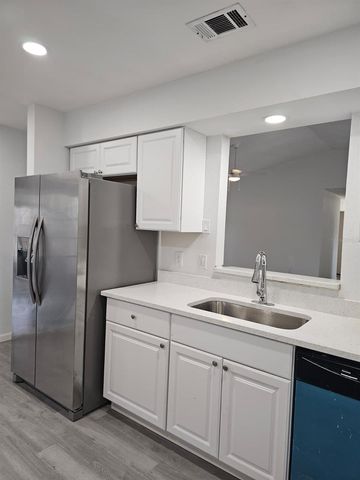 1823 NATCHEZ TRACE, Orlando, FL 32818