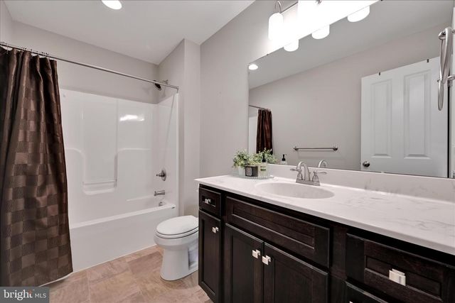 495 S MILL ST, Lebanon, PA 17042