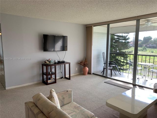 3771 Environ Boulevard 455, Lauderhill, FL 33319