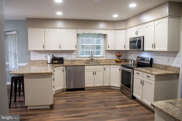 105 WESTMORELAND CT, La Plata, MD 20646