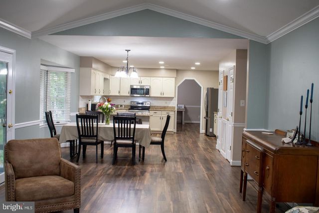 105 WESTMORELAND CT, La Plata, MD 20646