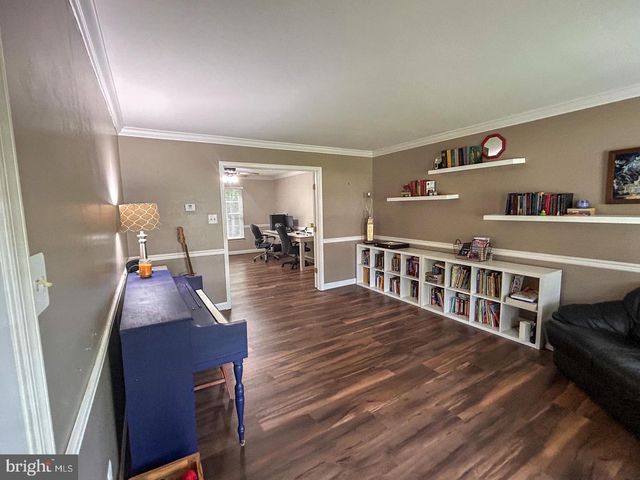 105 WESTMORELAND CT, La Plata, MD 20646