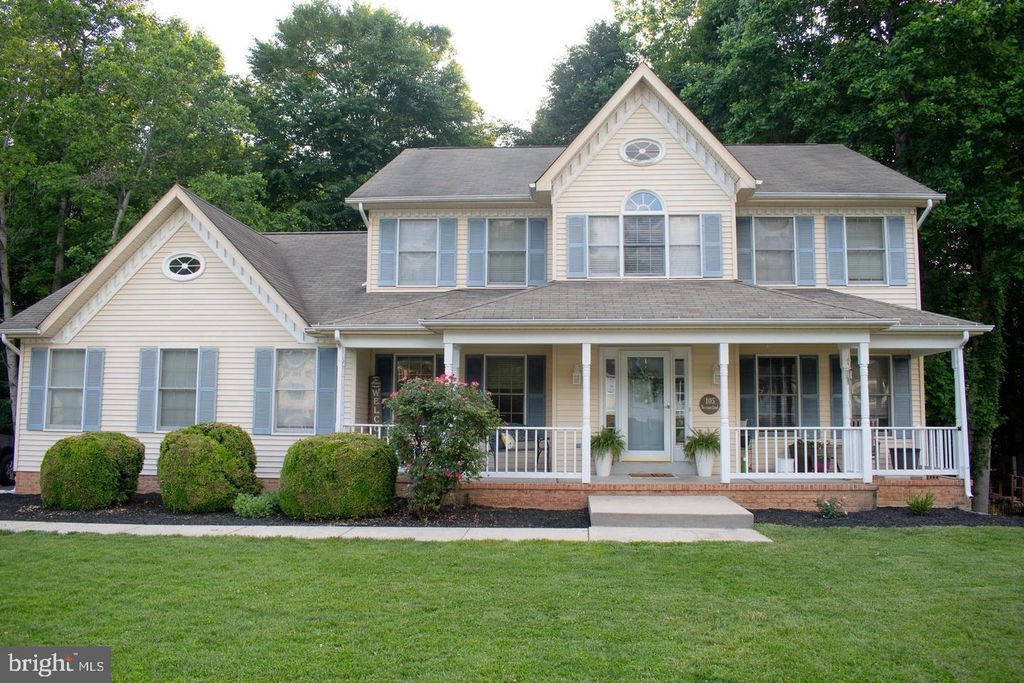 105 WESTMORELAND CT, La Plata, MD 20646