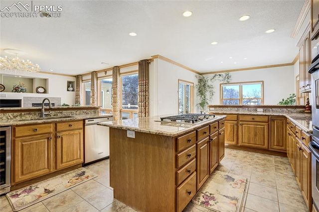 15371 Ridgefield Lane, Colorado Springs, CO 80921