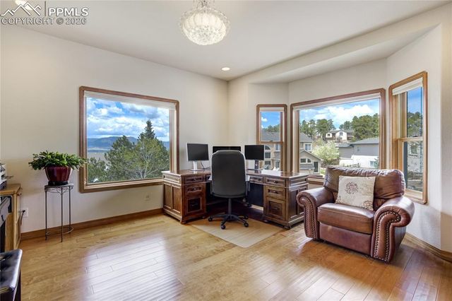 15371 Ridgefield Lane, Colorado Springs, CO 80921